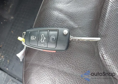 2015 Audi Q7 3.0T S Line Prestige z USA, uszkodzony, nr VIN WA1DGAFE2FD022731